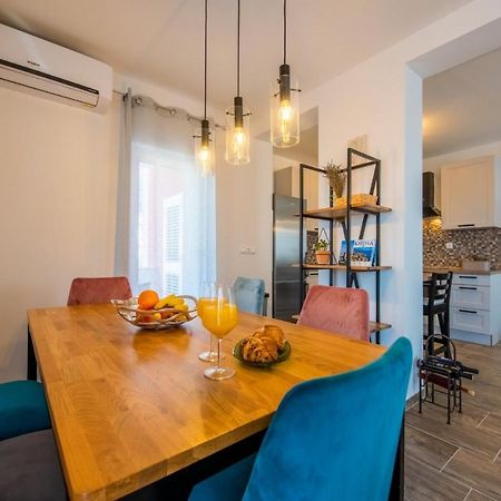 Apartman Paula Каштела Экстерьер фото