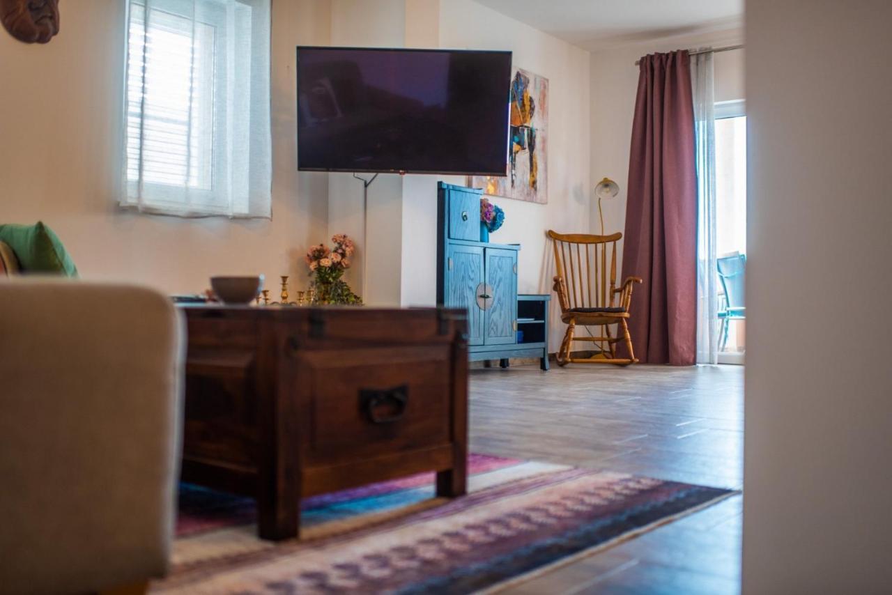 Apartman Paula Каштела Экстерьер фото