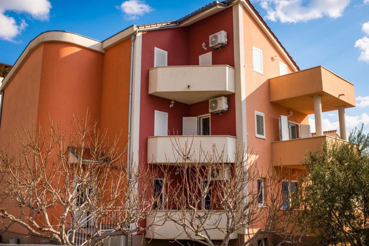 Apartman Paula Каштела Экстерьер фото
