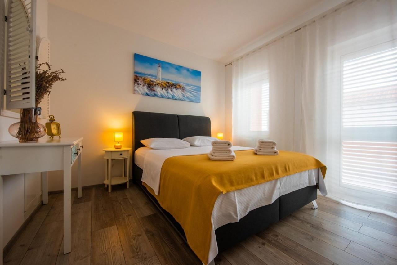 Apartman Paula Каштела Экстерьер фото